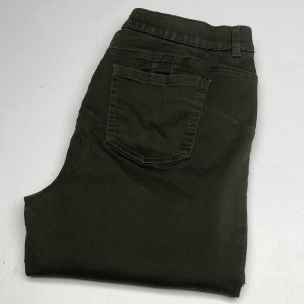 RICKIS STRETCH WAIST OLIVE SLIM STRAIGHT PANTS 12/31x25⭐️